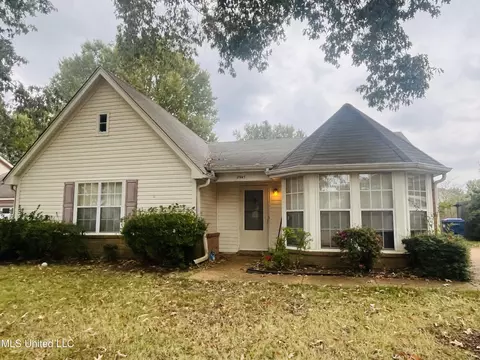 2947 Waverly Dr, Horn Lake, MS 38637