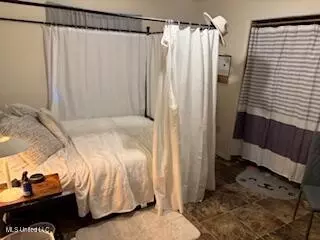 Bedroom - 1800 NE Brignall Rd, Brookhaven, MS 39601 photo 3 of 6