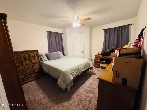 Bedroom - 2435 Tiger Trl SW, Brookhaven, MS 39601 photo 1 of 4