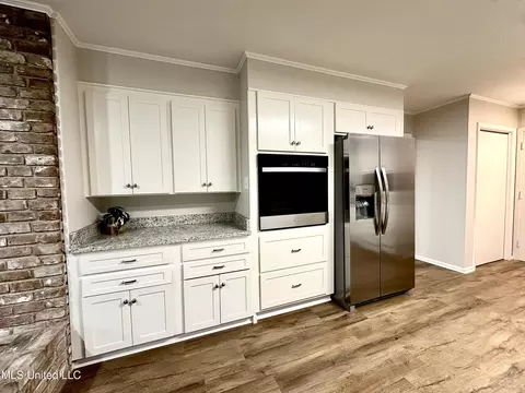 Kitchen - 200 Robb St, Summit, MS 39666 photo 1 of 6