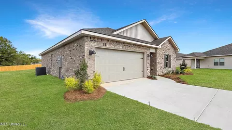 307 Cedar Crest Dr, Pearl, MS 39208 photo 2