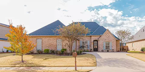 309 Royal Pond Cir, Flowood, MS 39232
