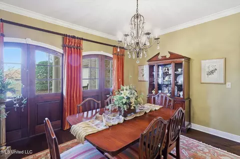 Dining - 514 Beacon Cv, Brandon, MS 39047 photo 3 of 4