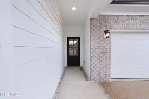 6263 Clover Ct, Walls, MS 38680 photo 3