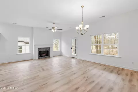 6263 Clover Ct, Walls, MS 38680 photo 8