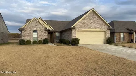 4785 W Cantata Dr, Walls, MS 38680
