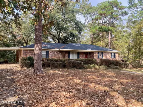121 Ridgecrest St, Lucedale, MS 39452 photo 2