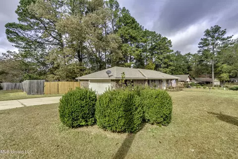 100 Fairdale Pl, Brandon, MS 39042 photo 13