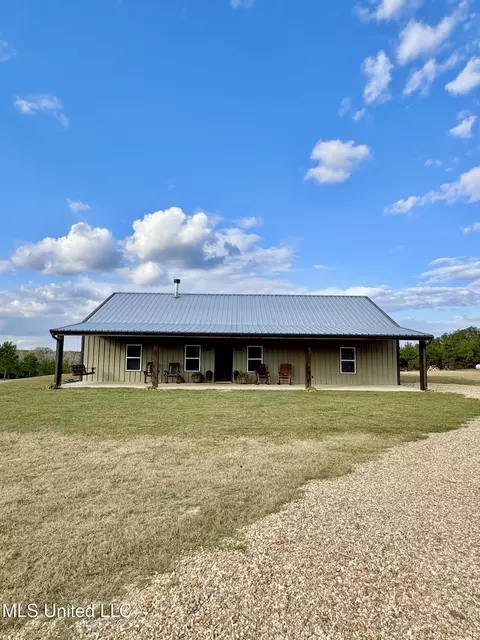 2285 P P Wilson Rd, Osyka, MS 39657