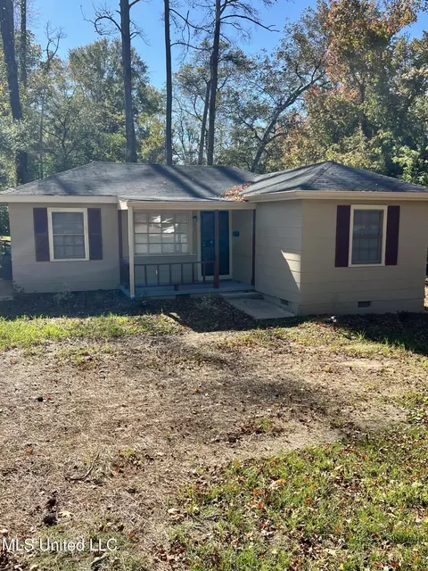 301 Cooper Rd, Jackson, MS 39212