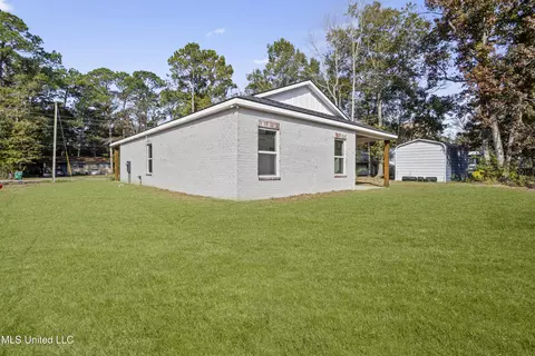 Exterior - 1908 Barracuda Dr, Gautier, MS 39553 photo 5 of 5