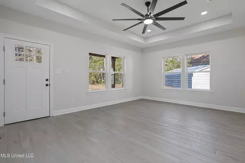 Living - 1908 Barracuda Dr, Gautier, MS 39553 photo 3 of 5