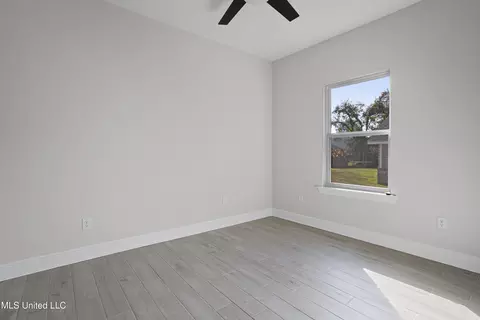 Bedroom - 1908 Barracuda Dr, Gautier, MS 39553 photo 3 of 3