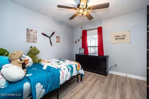 Bedroom - 417 Westport Way, Flowood, MS 39232 photo 3 of 4