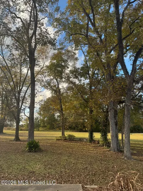 Exterior - 15384 S Highway 55, Terry, MS 39170 photo 13 of 19