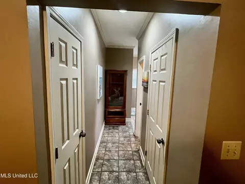 Entry Way - 140 Turkey Holw, Terry, MS 39170 photo 2 of 2