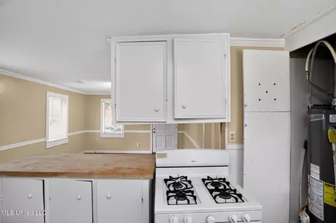 Kitchen - 3514 Hines St, Jackson, MS 39212 photo 1 of 2