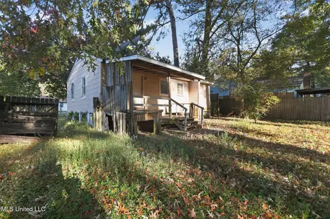 Exterior - 3514 Hines St, Jackson, MS 39212 photo 7 of 11