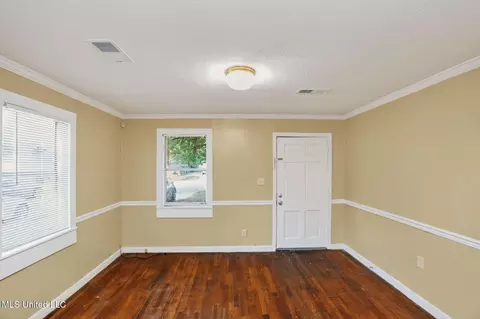 Living - 3514 Hines St, Jackson, MS 39212 photo 1 of 3