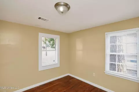 Bedroom - 3514 Hines St, Jackson, MS 39212 photo 2 of 8