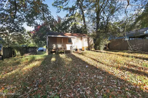 Exterior - 3514 Hines St, Jackson, MS 39212 photo 9 of 11