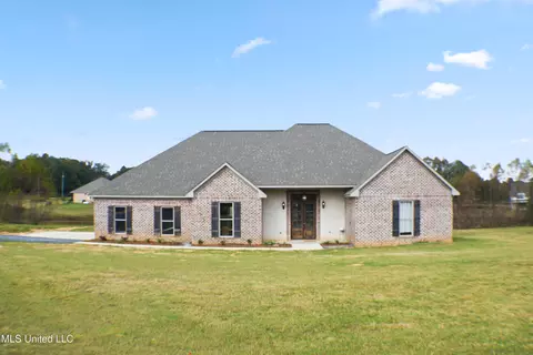 1030 Greenbrier Ln, Mccomb, MS 39648