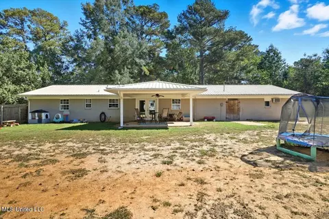 Exterior - 6156 S Highway 18, Brandon, MS 39042 photo 4 of 6