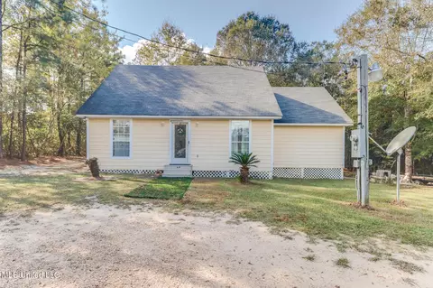 37 Topaz Dr, Mchenry, MS 39561