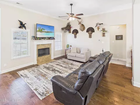 Living - 3419 Pecan Estates Dr, Hernando, MS 38632 photo 1 of 1