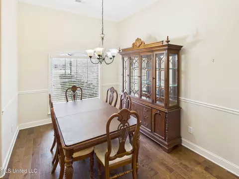 Dining - 3419 Pecan Estates Dr, Hernando, MS 38632 photo 1 of 2