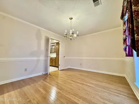 Dining - 465 Augusta Dr, Hernando, MS 38632 photo 1 of 3