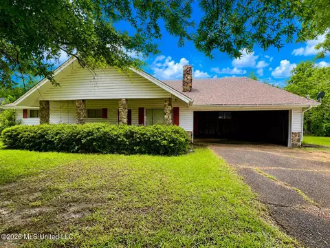 501 N Highway 9, Bruce, MS 38915