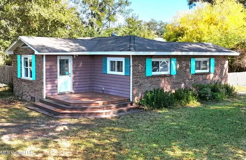 400 Alexander Rd, Long Beach, MS 39560