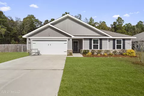 10456 Willow Leaf Dr, Gulfport, MS 39503