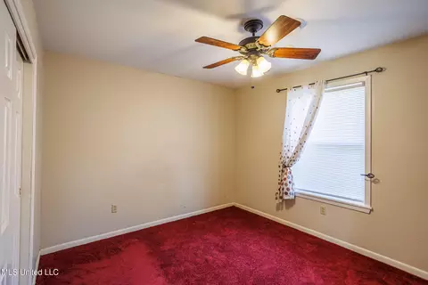 Bedroom - 1336 Sunset Dr, Canton, MS 39046 photo 5 of 6