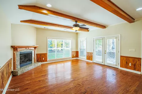 Living - 1336 Sunset Dr, Canton, MS 39046 photo 4 of 4