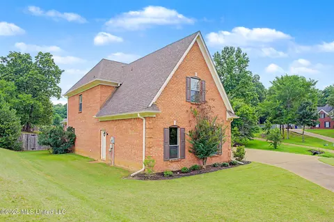 Exterior - 3456 Susie Cir, Nesbit, MS 38651 photo 3 of 6