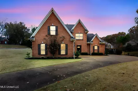 3456 Susie Cir, Nesbit, MS 38651