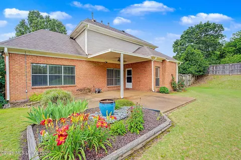 Exterior - 3456 Susie Cir, Nesbit, MS 38651 photo 5 of 6