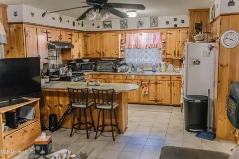 729 Heather Ln, Jackson, MS 39206 photo 5