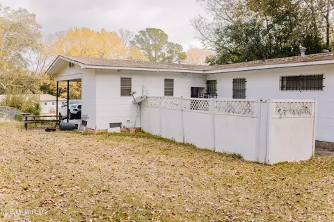 729 Heather Ln, Jackson, MS 39206 photo 14