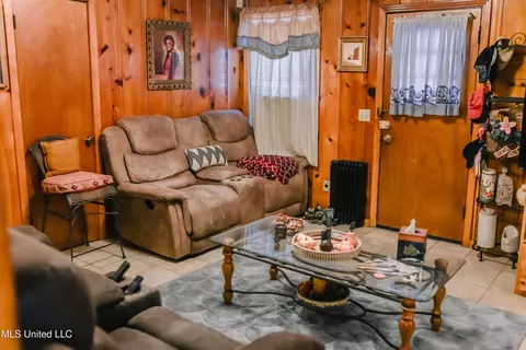 729 Heather Ln, Jackson, MS 39206 photo 4