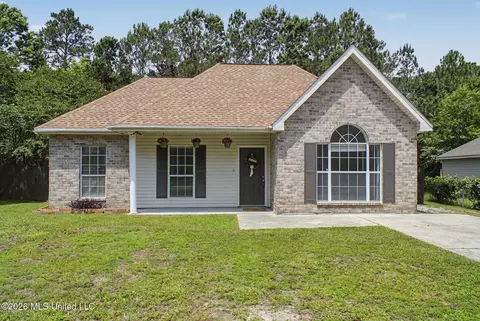 307 Espy Ave, Pass Christian, MS 39571