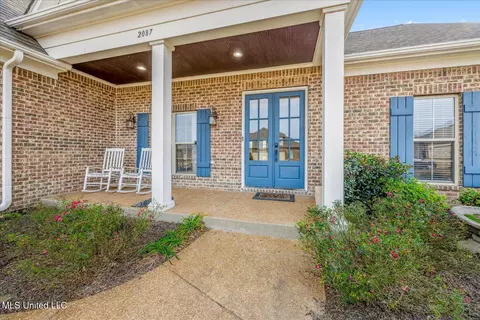 Exterior - 2087 S Jefferson Loop, Hernando, MS 38632 photo 6 of 10