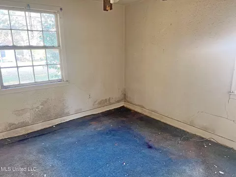 Bedroom - 340 Broadview Dr, Jackson, MS 39209 photo 9 of 11