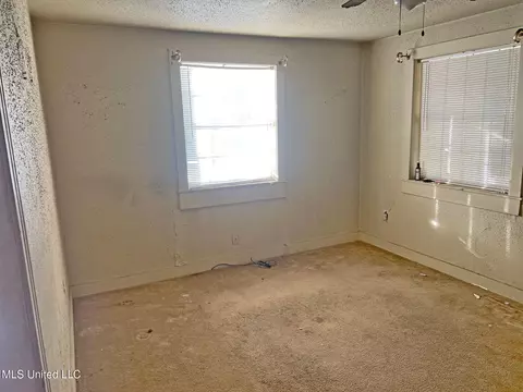 Bedroom - 340 Broadview Dr, Jackson, MS 39209 photo 1 of 11