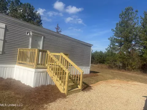 7158 N B N Hwy 57, Lucedale, MS 39452