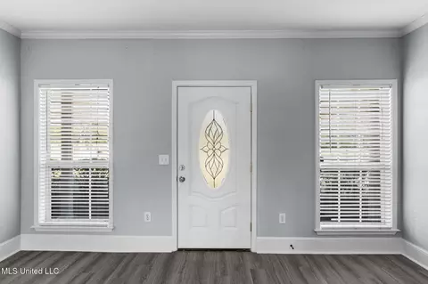 Entry Way - 401 Windchase Dr, Brandon, MS 39042 photo 1 of 1