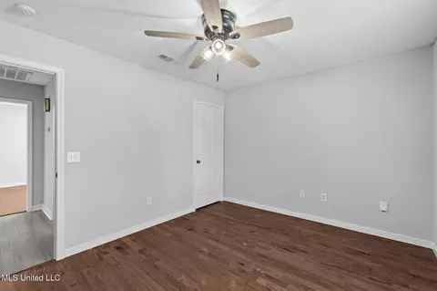 Bedroom - 401 Windchase Dr, Brandon, MS 39042 photo 2 of 6