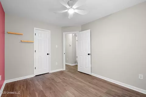 Bedroom - 12694 Fox Run Dr, Olive Branch, MS 38654 photo 6 of 6